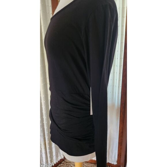 NWT Tribal knit top with ruching on the sides - Picture 4 of 10